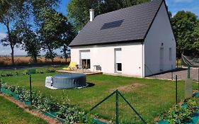Maison individuelle neuve plein pied avec terrasse et jardin clos 10minutes a pied de la plage